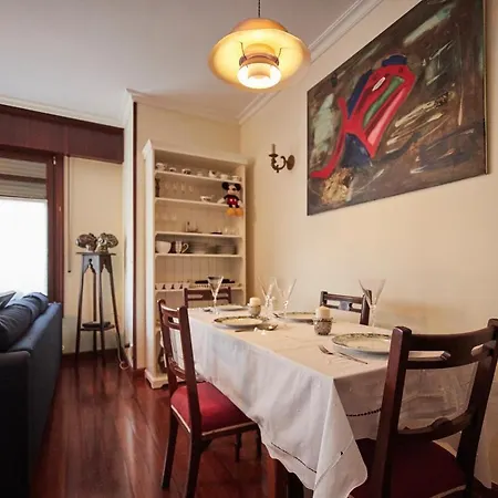 Nana In Διαμέρισμα *