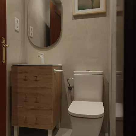 Nana In Parking En El Edificio Appartement Bilbao