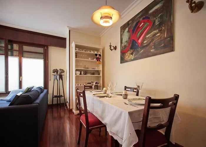 Nana In Parking En El Edificio Appartement *