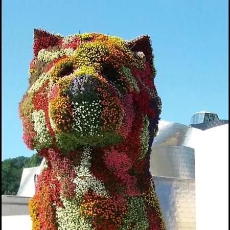 Nana In Apartament *